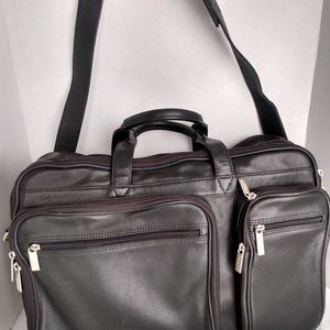 Kenneth Cole Reaction Out Of The Bag' Manhattan Colombian Leather  15.6"…